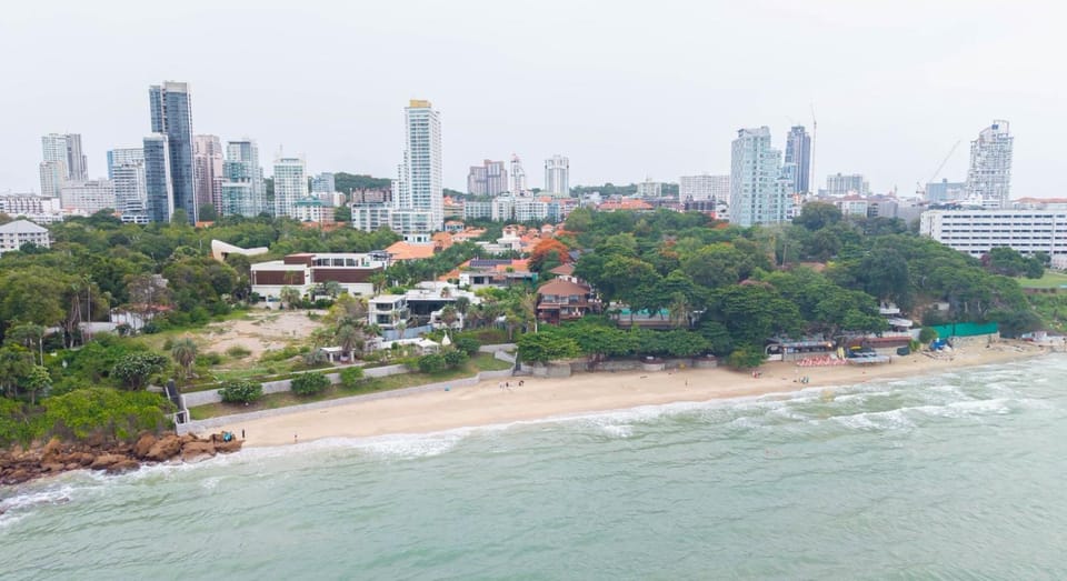 MM Pool Villa Villa in Pattaya City