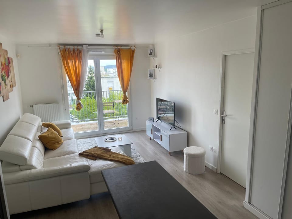 Nids Douillet Apartment in Île-de-France