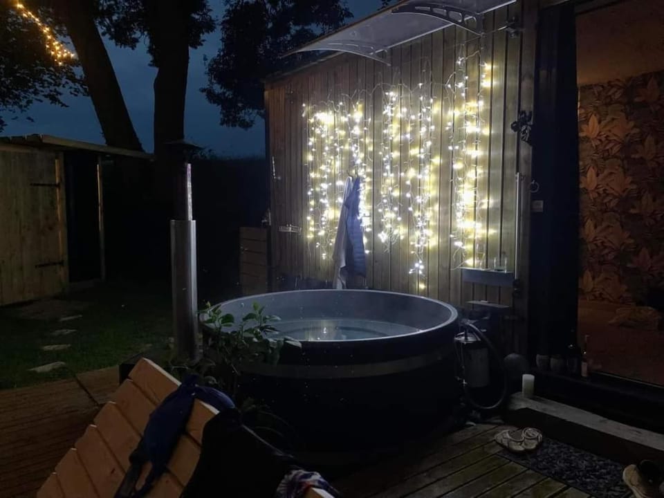Tiny house au bord de l eau House in Normandy