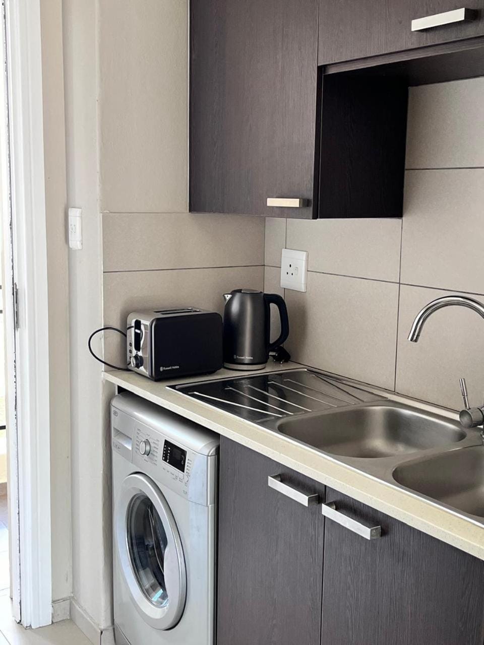 Modern Heritage Condo Apartment in Sandton