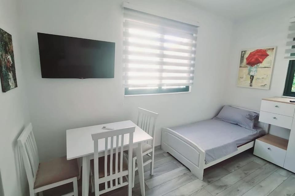 The Green Place Apartment in Tirana