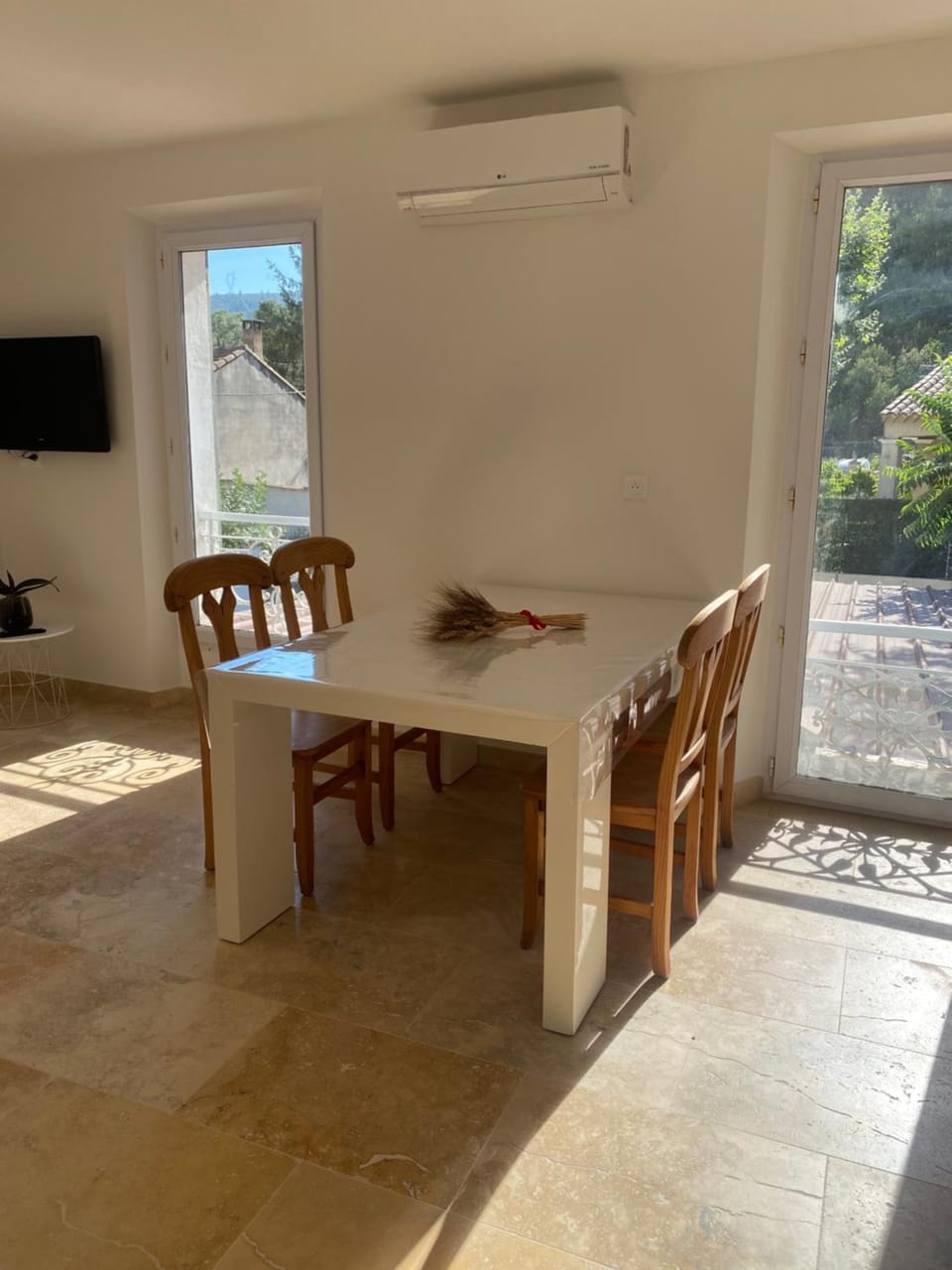 Appartement climatisé proche Marseille,Aix Apartment in French Riviera