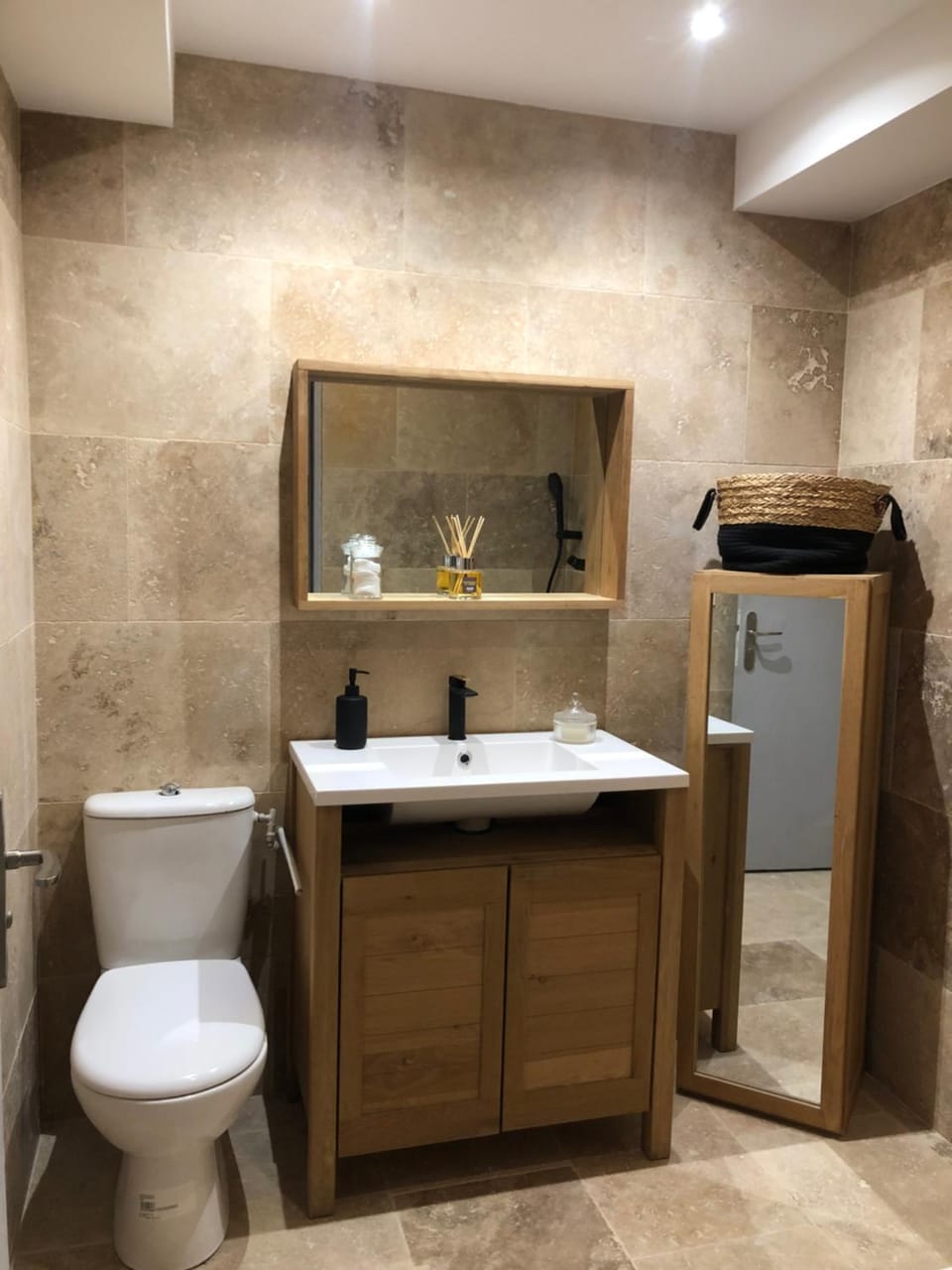 Appartement climatisé proche Marseille,Aix Apartment in French Riviera