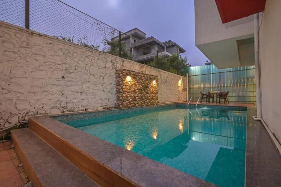 Ashiyana by Smit Anam Villa in Lonavla