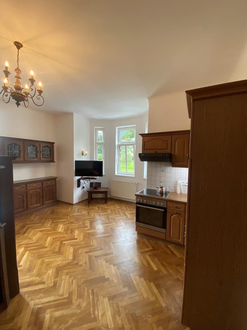 Kitchen or kitchenette, Living room, stove