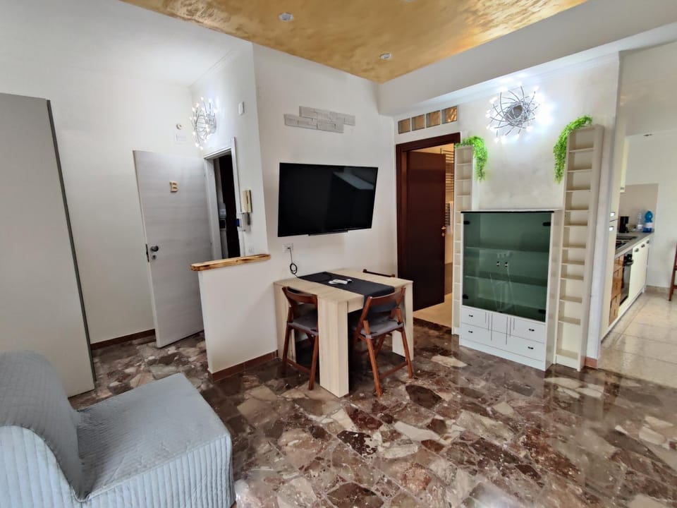 TV and multimedia, Seating area