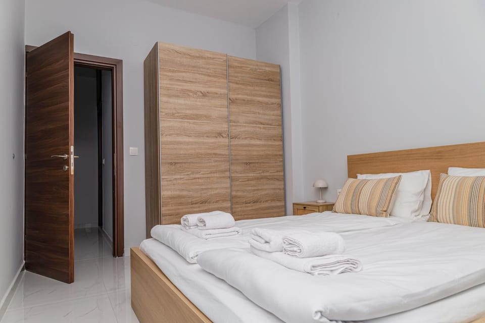 Family Suite with Balcony, Buka Hospitality Apartment in Thessaloniki