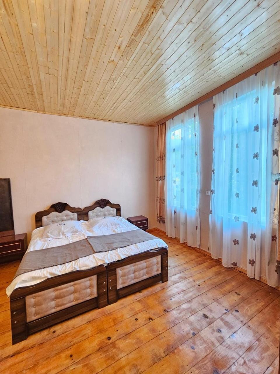 Your corner in Racha შენი კუთხე რაჭაში House in Georgia