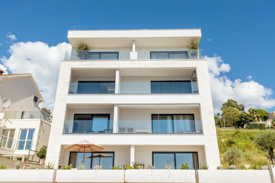 Savina Bliss Residences Apartment in Kotor Municipality