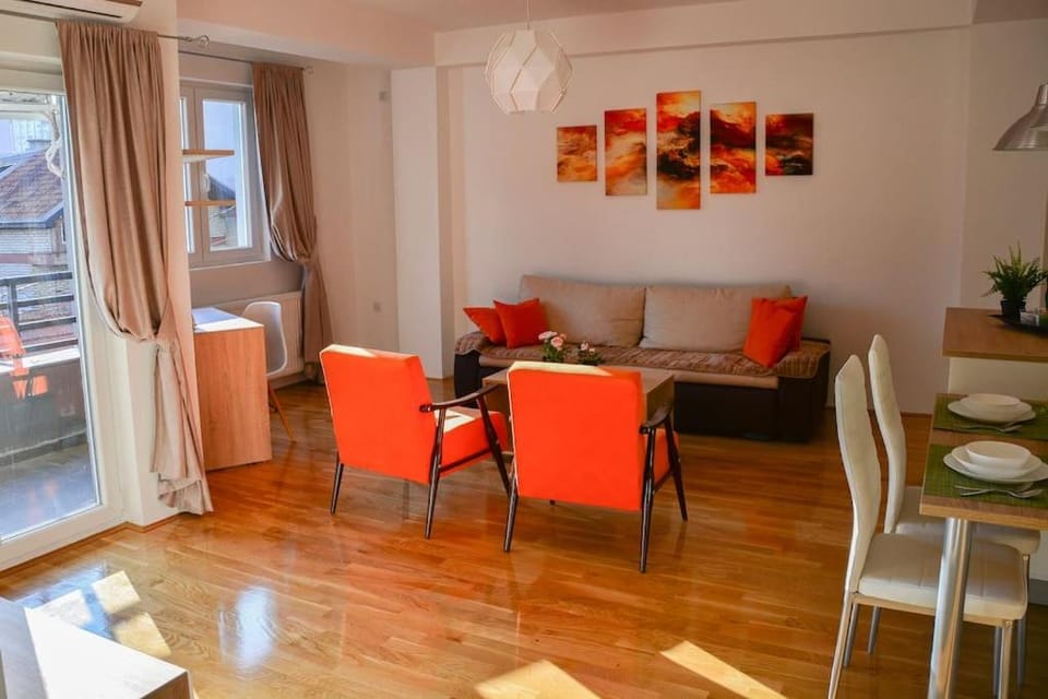 WHITE STONE DOWNTOWN APARTMENt Apartment in Skopje