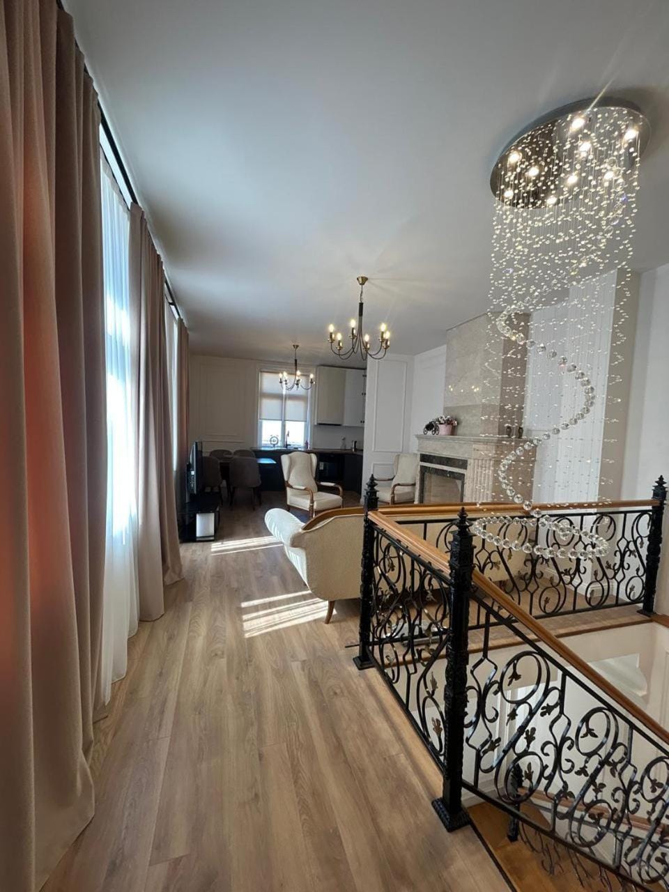 Living room, Photo of the whole room, Seating area