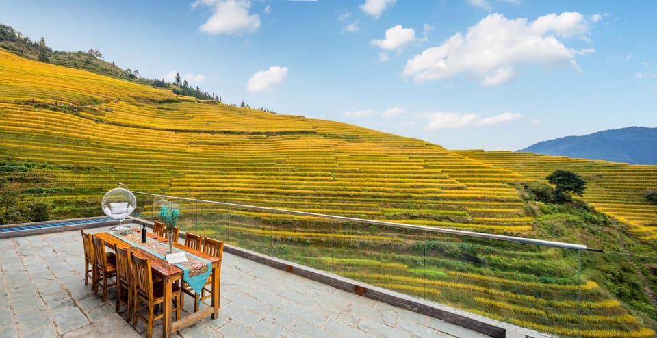 Nearby landmark, Day, Natural landscape, View (from property/room), Balcony/Terrace, Seating area, Dining area, Mountain view