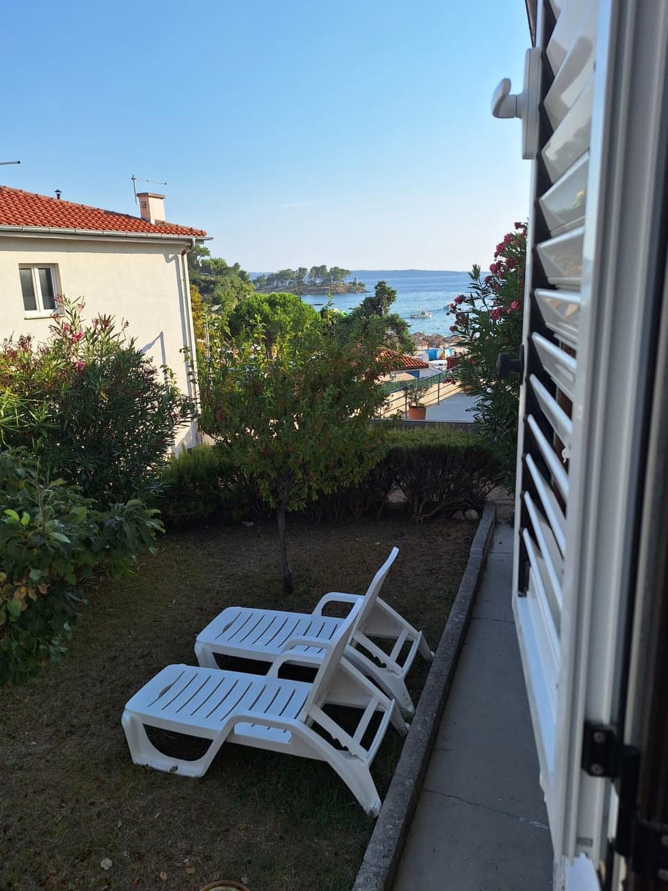 Natural landscape, Sea view, sunbed