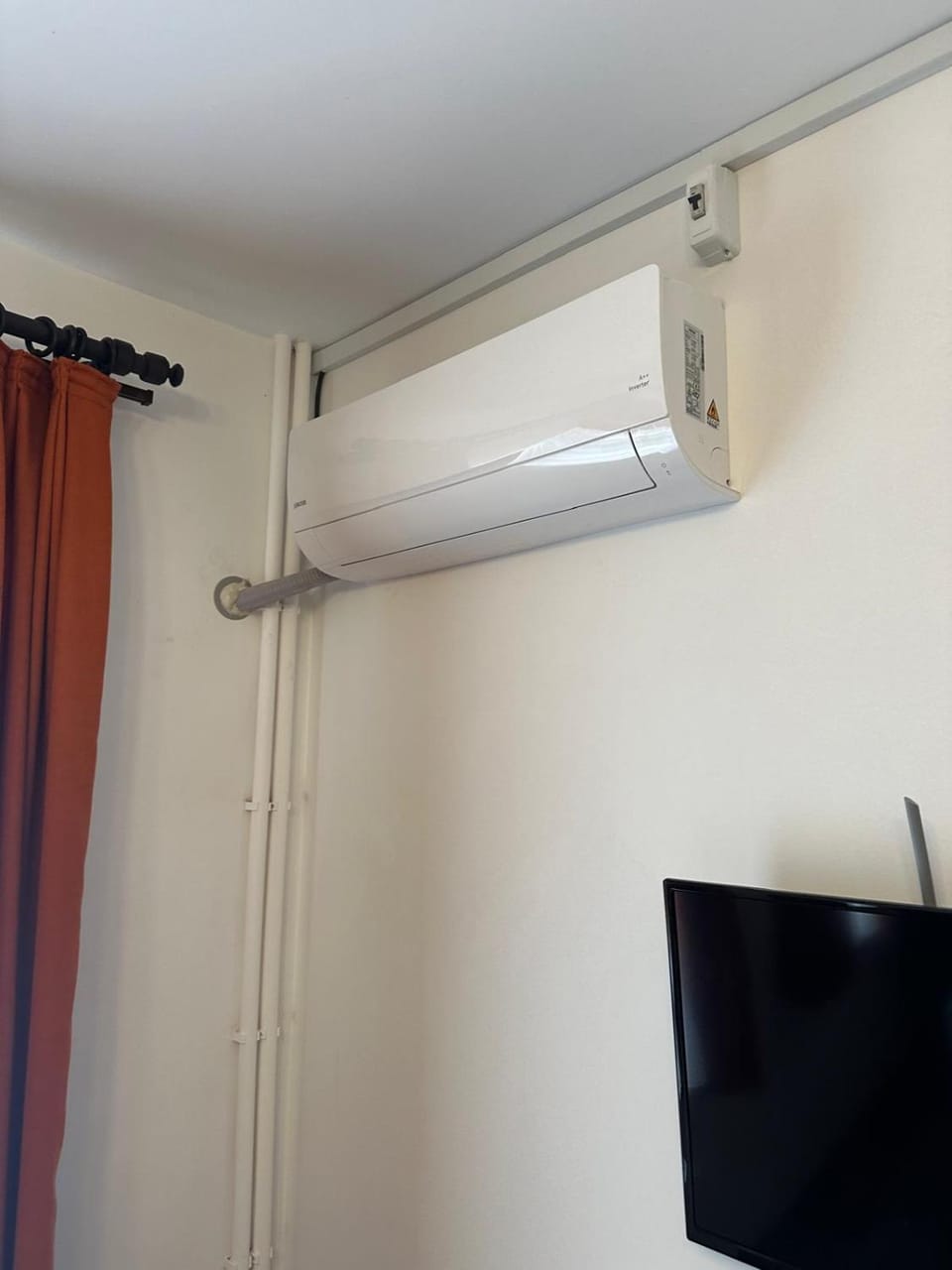 air conditioner