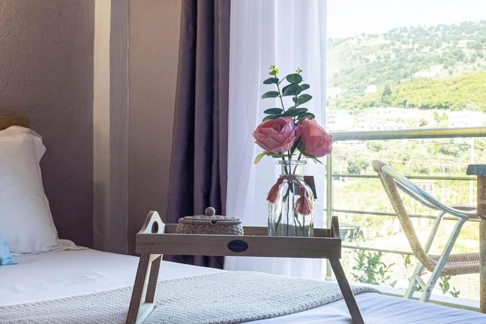 Potam'Sea Bliss 6 - Beach Front, Sun Beds & Parking Apartment in Vlorë County, Albania