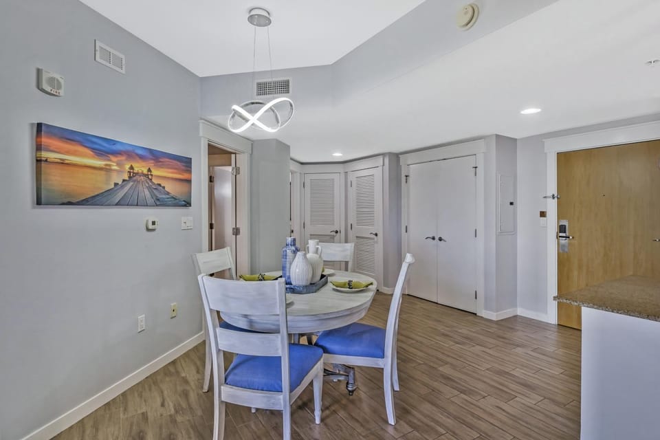 Beautiful One Bedroom Unit - Sandestin Resort - Elation Building Apartment in Miramar Beach
