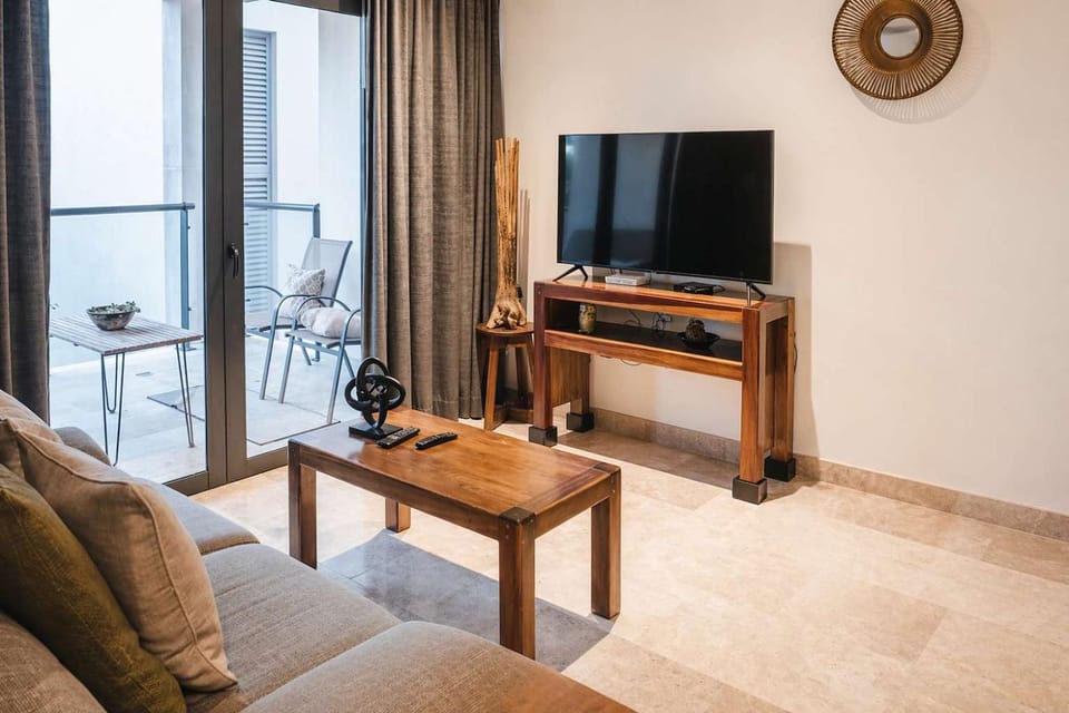 Chic 2BR in Exclusive Building House in Playa del Carmen