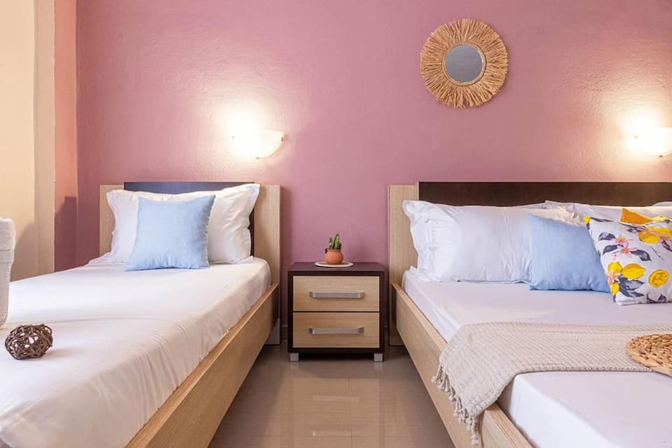 Potam'Sea Bliss 7 - Beach Front, Sun Beds & Parking Apartment in Vlorë County, Albania