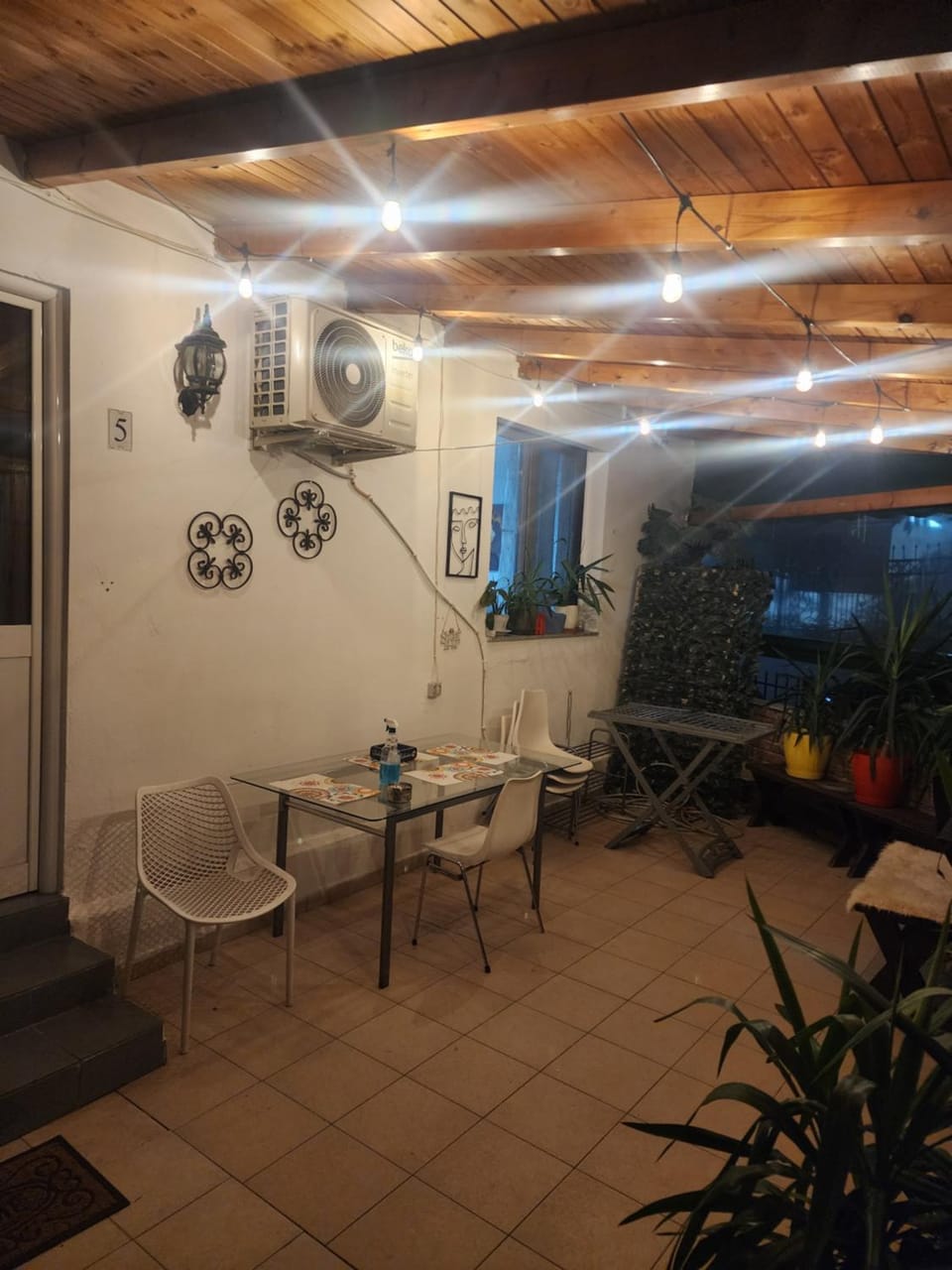 Seating area