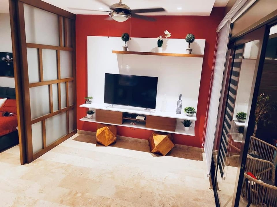 Stylish 1BR Beachside Retreat House in Playa del Carmen