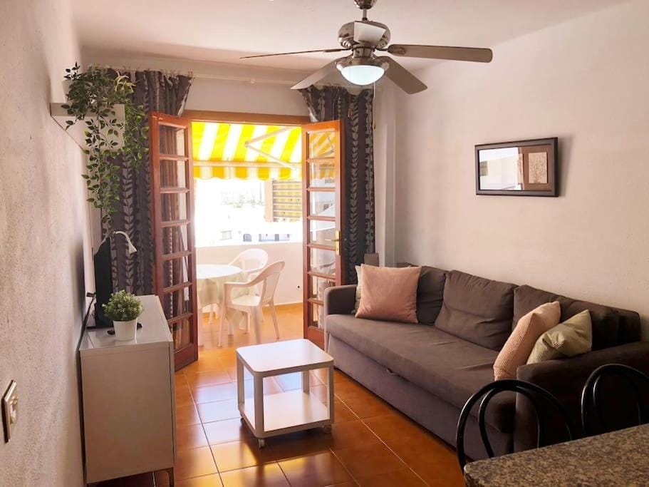 Apartamento con Vistamar y piscina climatizada en Garden City Apartment in Costa Adeje