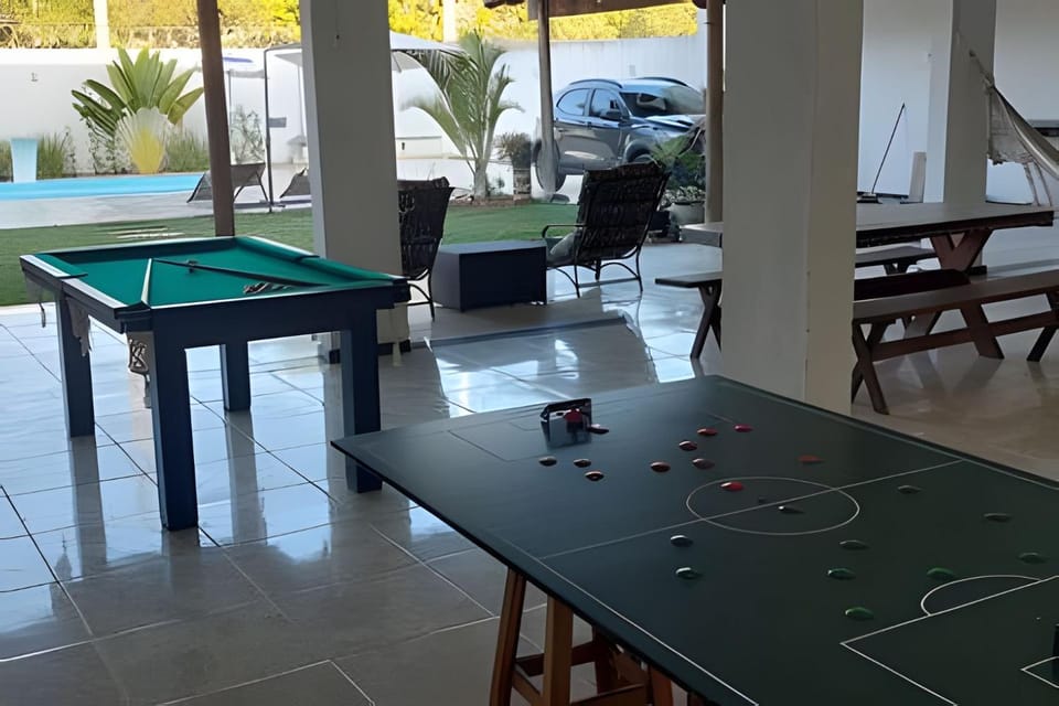 Game Room, Table tennis