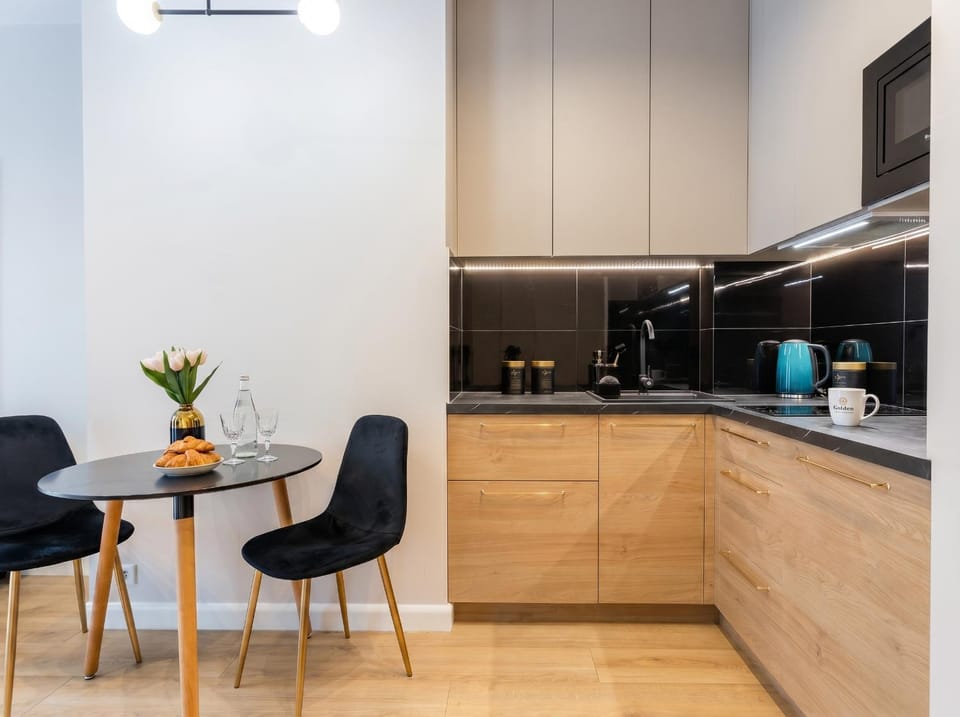 Coffee/tea facilities, Kitchen or kitchenette, Living room, Seating area, Dining area, minibar, oven, pet friendly, stove