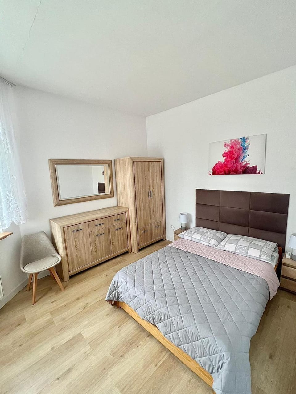 Bed, Photo of the whole room, Bedroom, wardrobe
