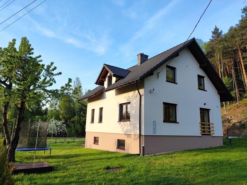 Property building, Natural landscape, Garden view