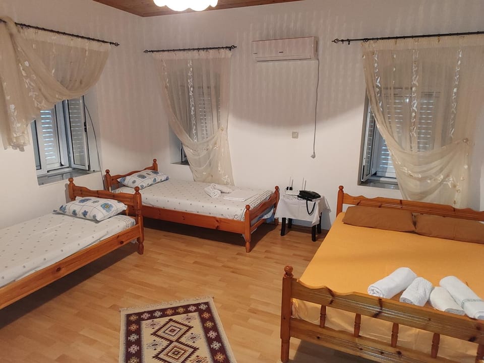 Grandpa's House Apartment in Vlorë County, Albania