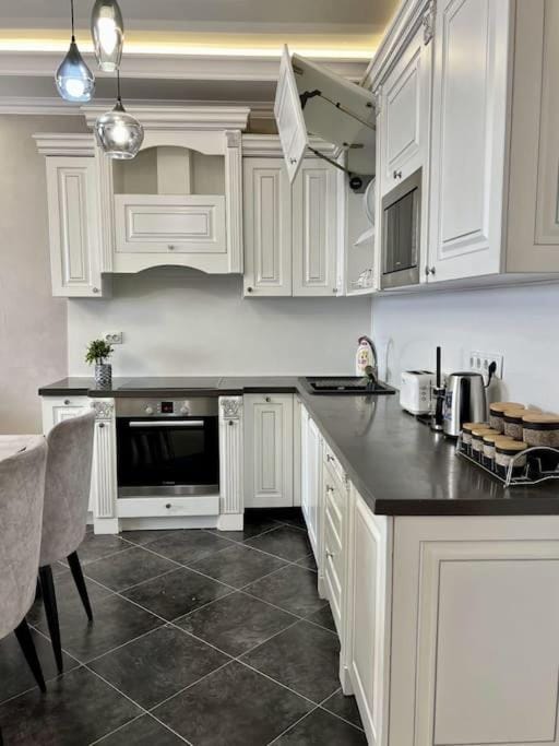Апартаменты рядом с метро! Apartment in Almaty