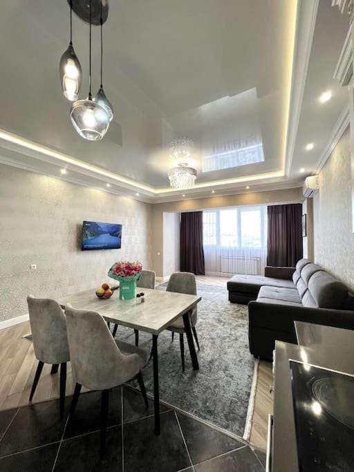 Апартаменты рядом с метро! Apartment in Almaty