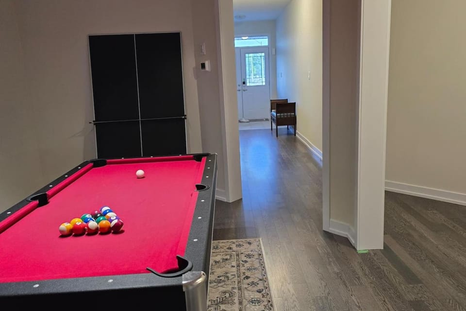 Billiard, Game Room, Table tennis