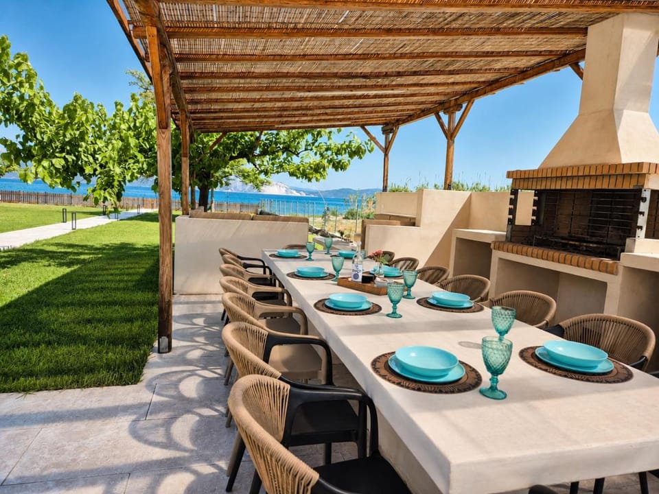Garden, Dining area