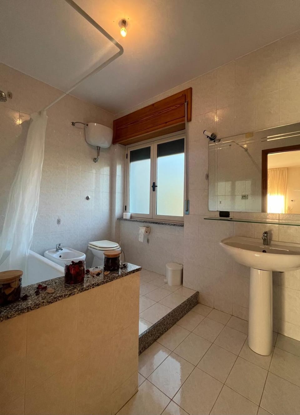 Bathroom, Bath