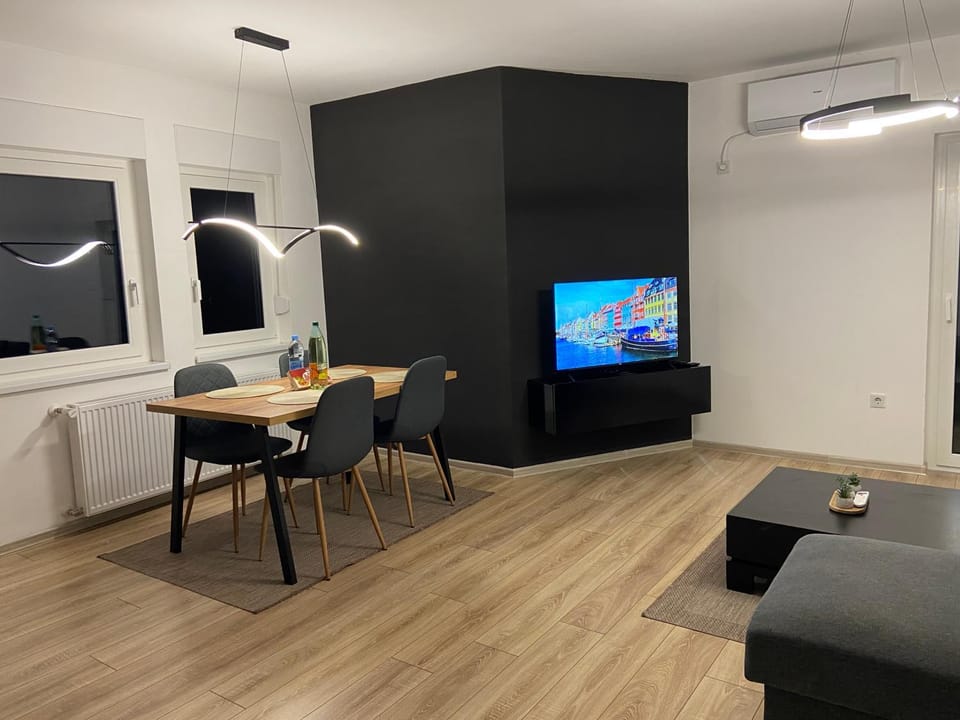 Sarajevo APARTMENT 7 -Free Garage- Apartment in Sarajevo