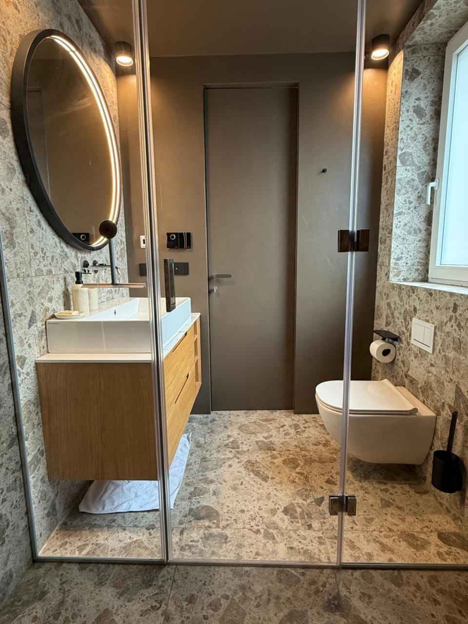 Shower, Toilet, Bathroom