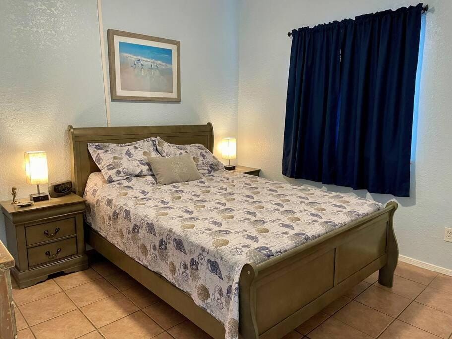 Morningside #201 Lovely condo close to beach access Apartment in South Padre Island
