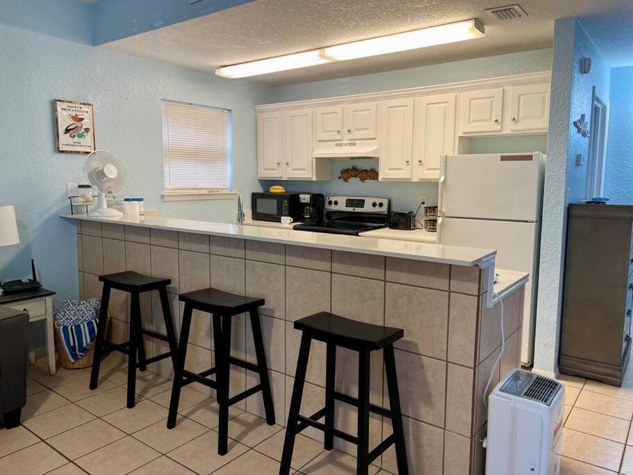 Morningside #201 Lovely condo close to beach access Apartment in South Padre Island