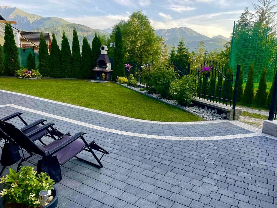 BBQ facilities, Garden, Mountain view