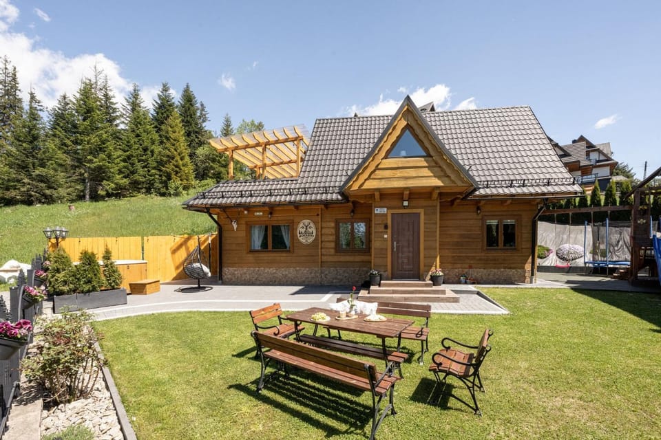Mocarny Domek House in Lesser Poland Voivodeship