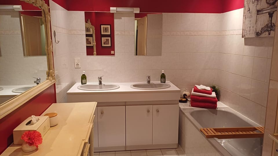 Place de la Bastide Apartment in Nouvelle-Aquitaine