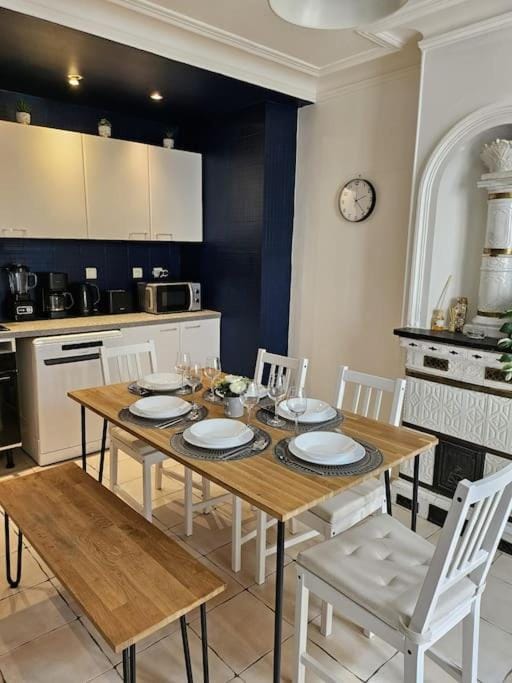 Charmant Nice appartement 5 personnes people max Apartment in Paris