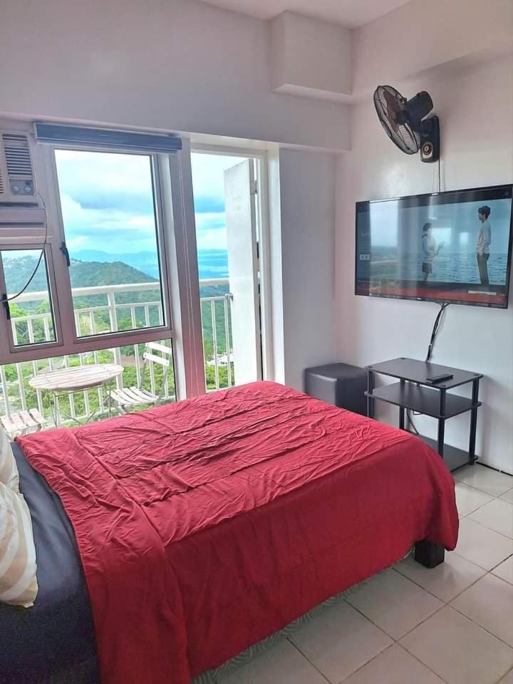 Tagaytay Staycation CityLand 15thfloor Taalview Apartment in Tagaytay