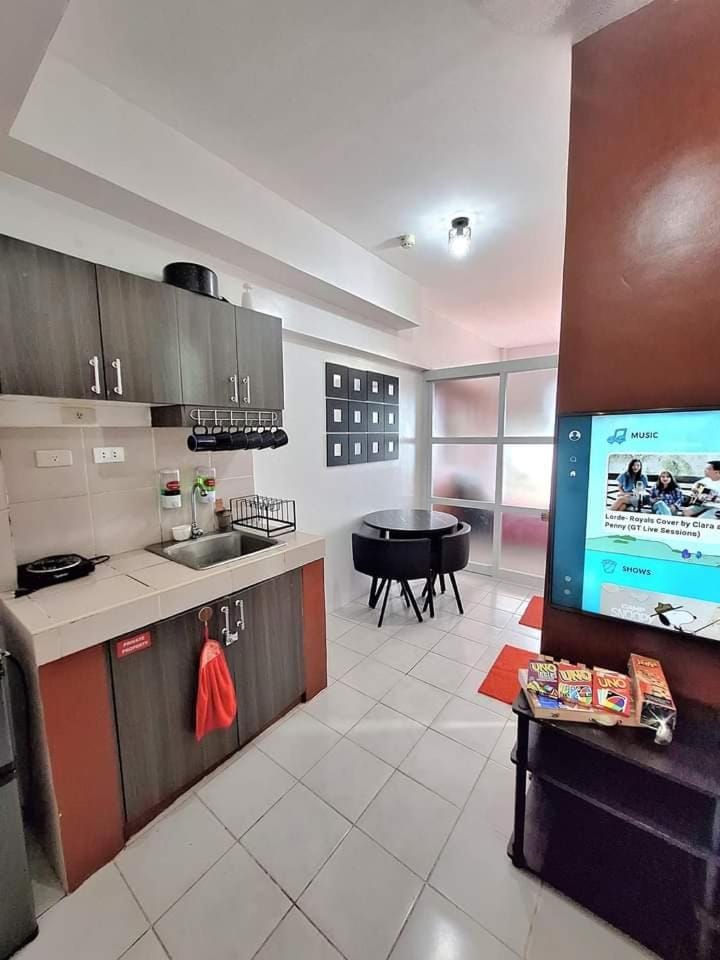 Tagaytay Staycation CityLand 15thfloor Taalview Apartment in Tagaytay