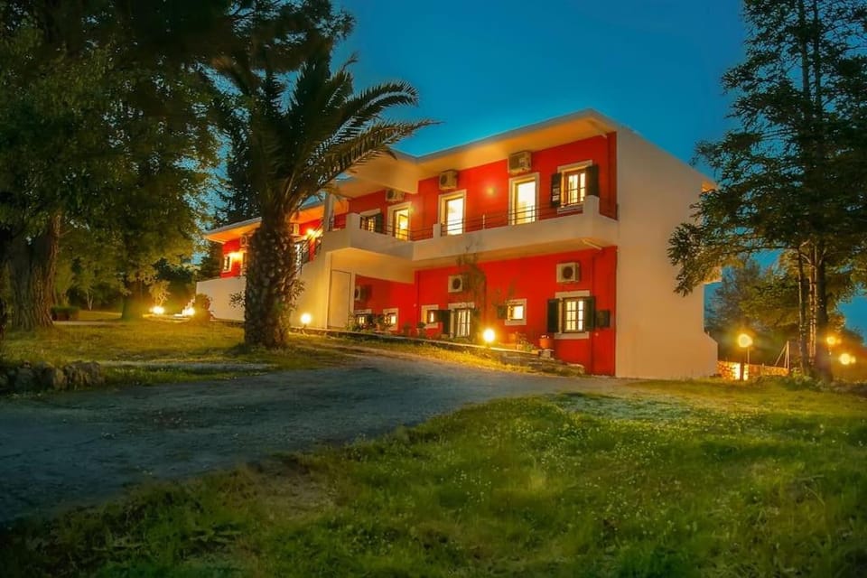 Studios in Dassia - Emily Apartments Apartment in Peloponnese, Western Greece and the Ionian