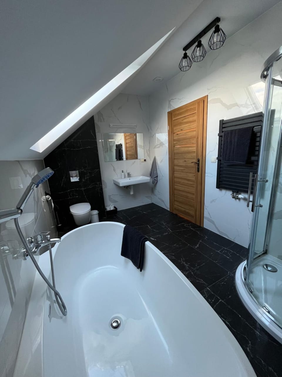 Bathroom, Bath
