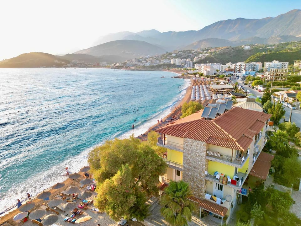 Potam'Sea Bliss 32 - Beach Front, Sun Beds & Parking Apartment in Vlorë County, Albania