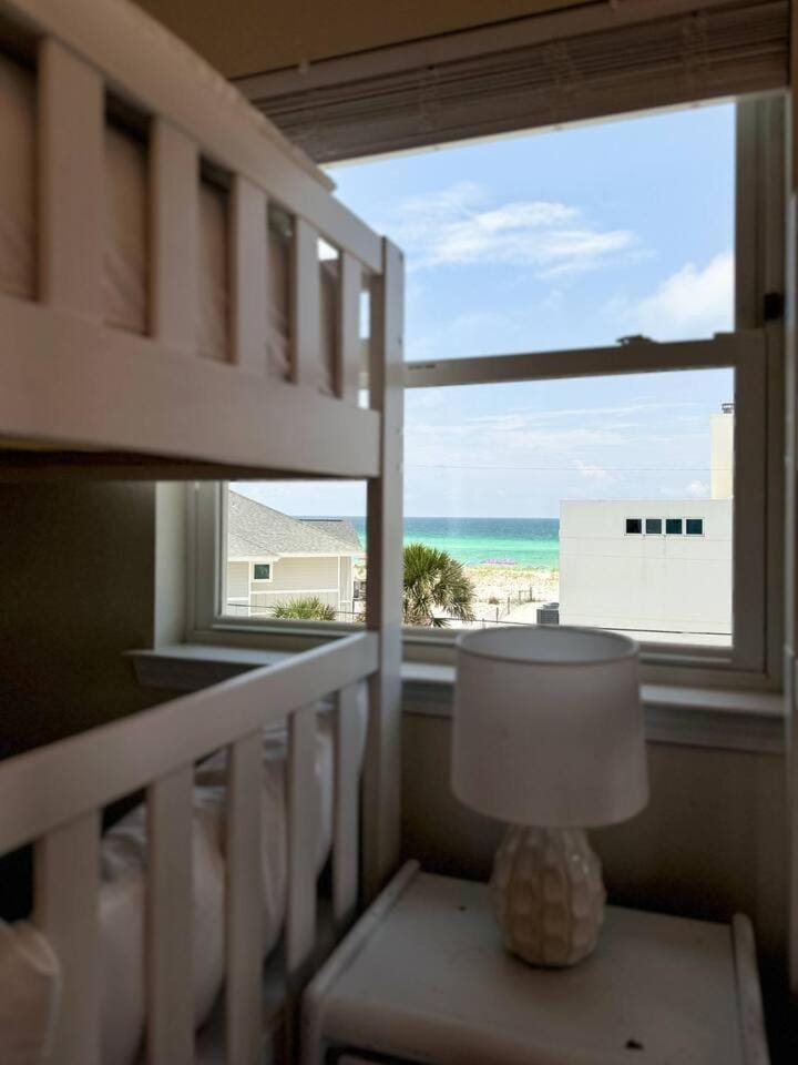 Blue Horizon at Pensacola Beach - Heated Pool, Across beach access, Beach gear, Dog OK! House in Pensacola Beach