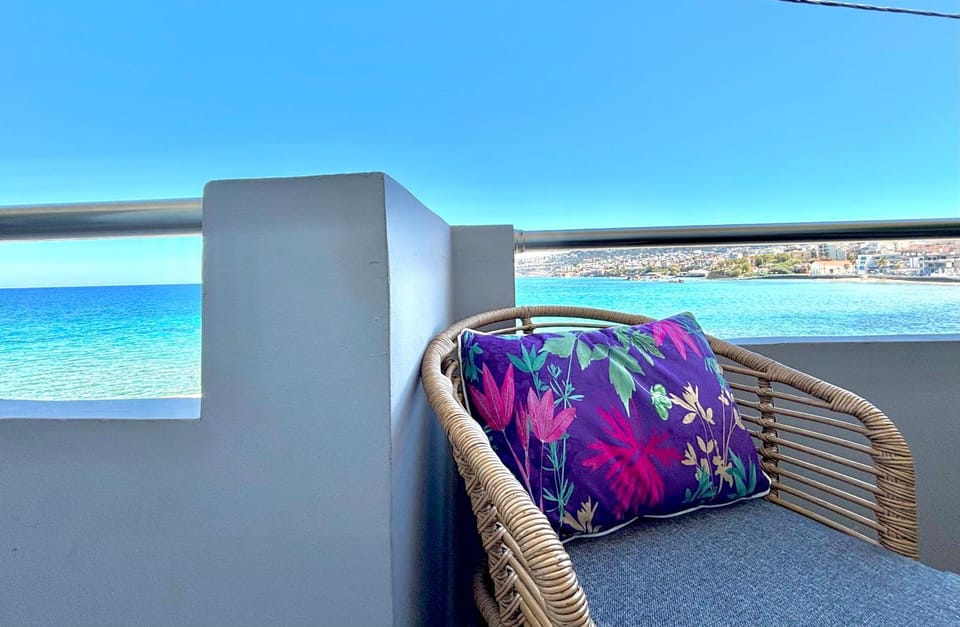 Day, Seating area, Beach, Sea view, sunbed